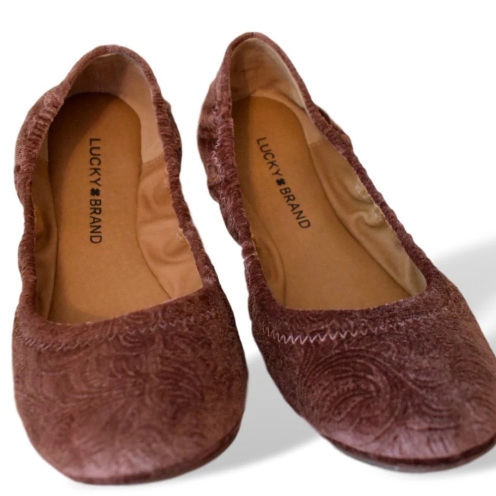Lucky Brand Women's Textured Brown Flats